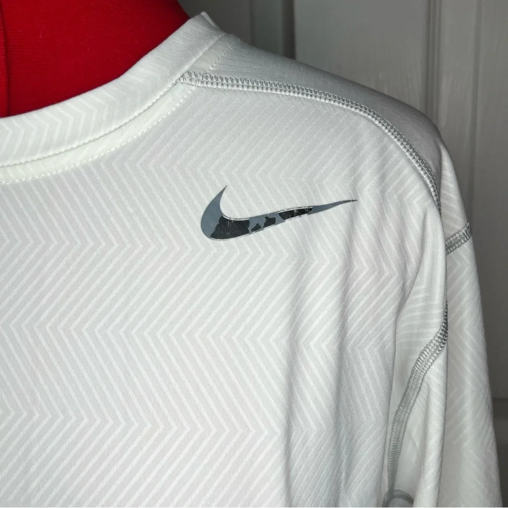 Nike Pro Dri Fit Long Sleeve Mens Shirt Warm Shirt White Size XXL